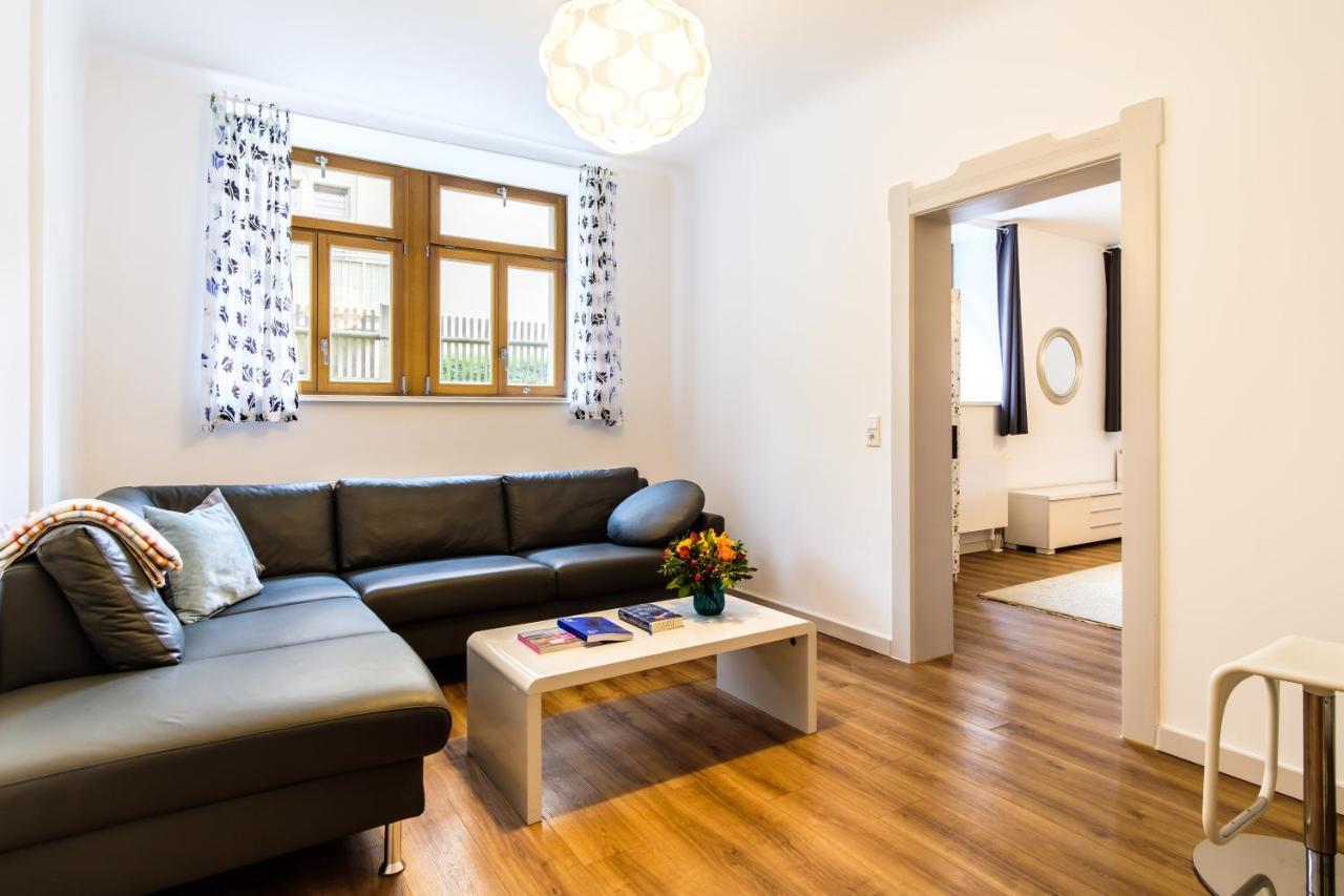 Wunderschoene Wohnung In Sanierter Villa! Incl Wifi Dresden Bagian luar foto